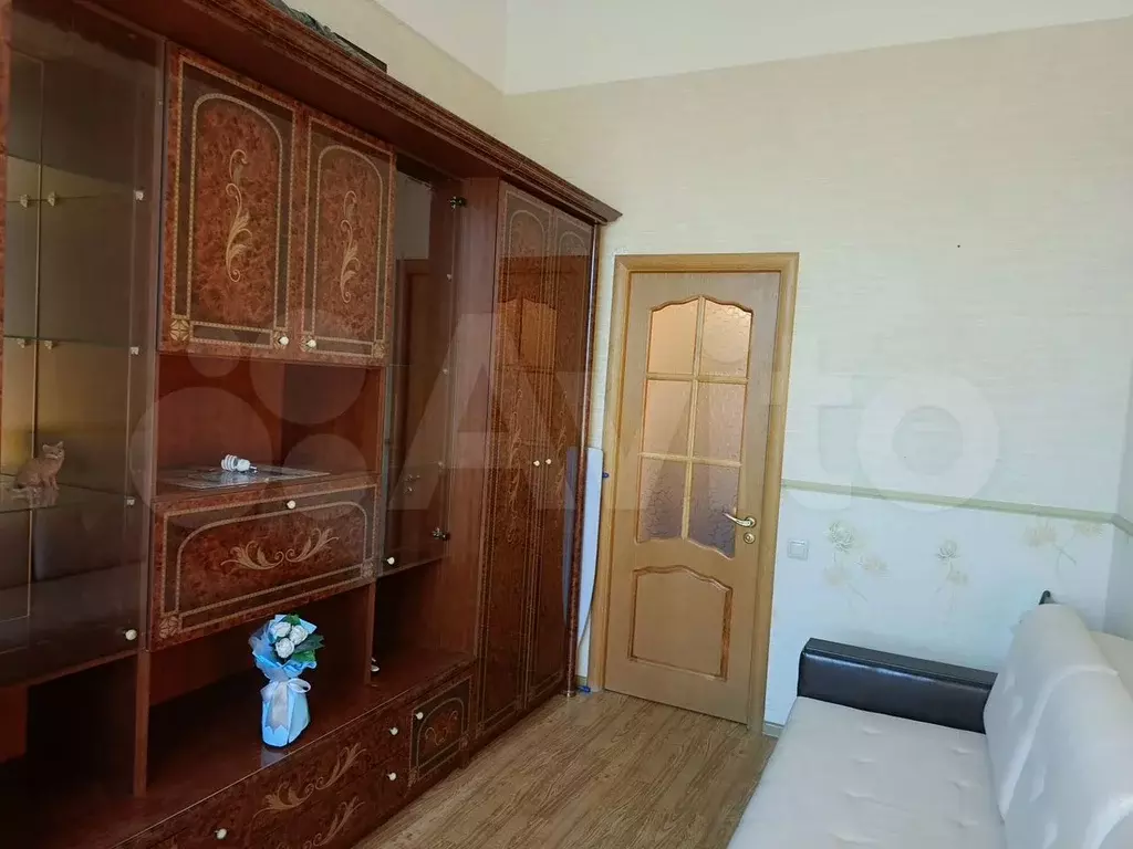 Комната 14 м в 4-к., 5/5 эт. - Фото 1