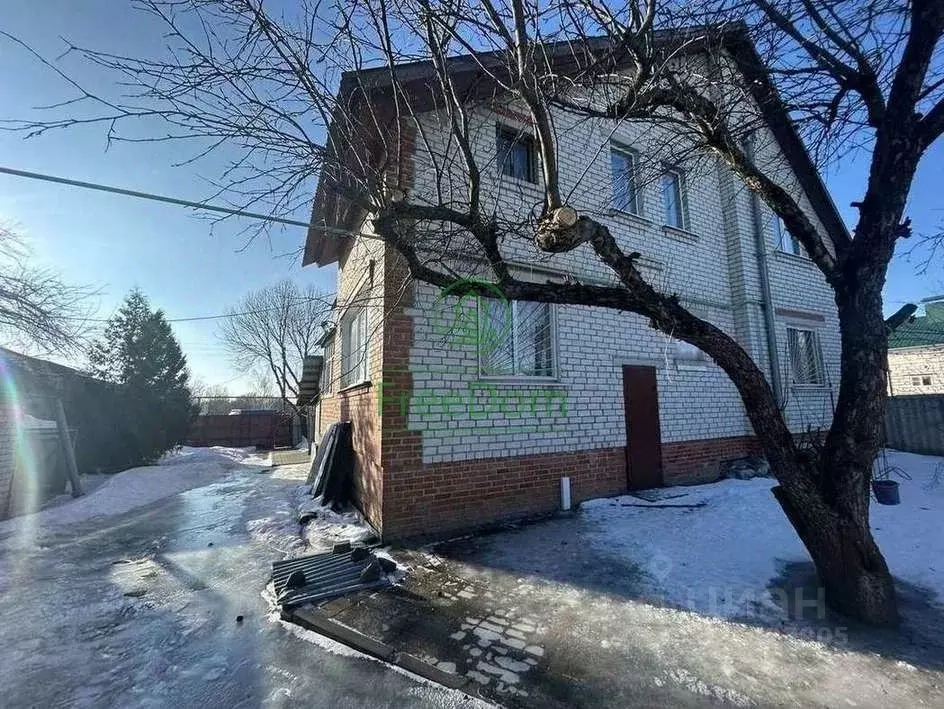 Дом в Белгородская область, Корочанский район, с. Мелихово Центральная ... - Фото 1