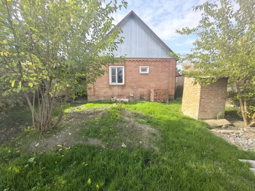 Дом в Краснодарский край, Щербиновский район, Старощербиновская ст-ца ... - Фото 1