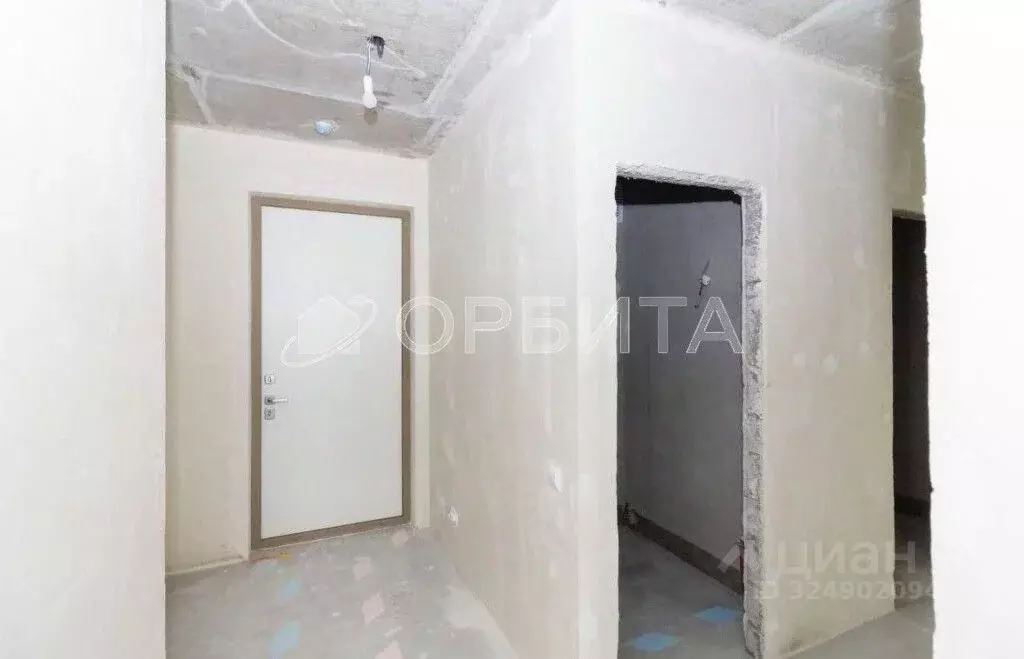 2-к кв. Тюменская область, Тюмень ул. Эльвиры Федоровой, 1к1 (56.5 м) - Фото 1