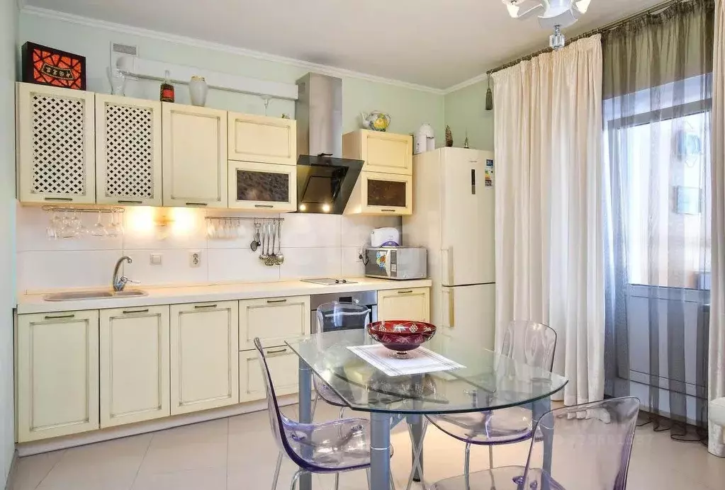 Студия Красноярский край, Красноярск Изумрудная ул., 5 (53.0 м) - Фото 2