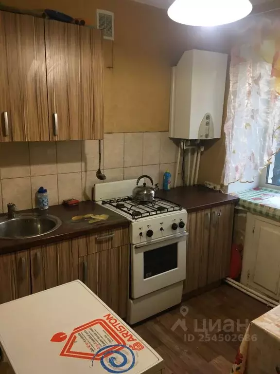 2-к кв. Тульская область, Новомосковск ул. Калинина, 28 (44.0 м) - Фото 1