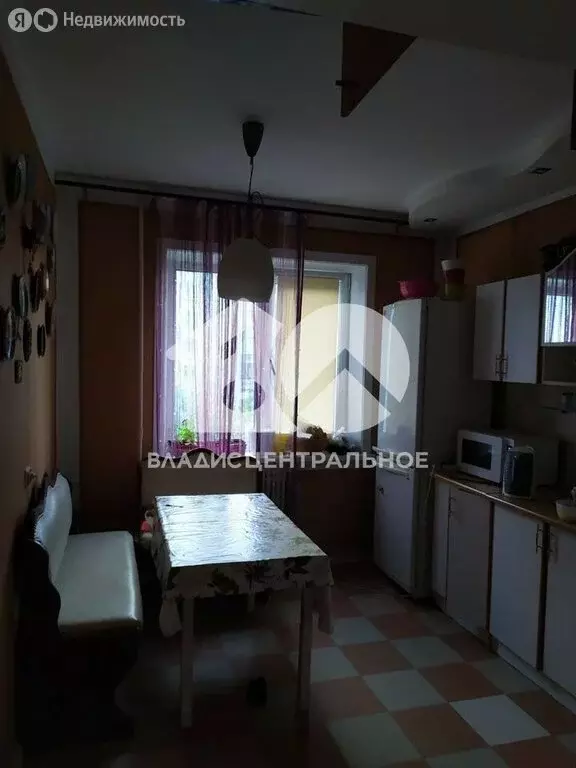 3-комнатная квартира: Новосибирск, улица Лебедевского, 2 (64 м) - Фото 1