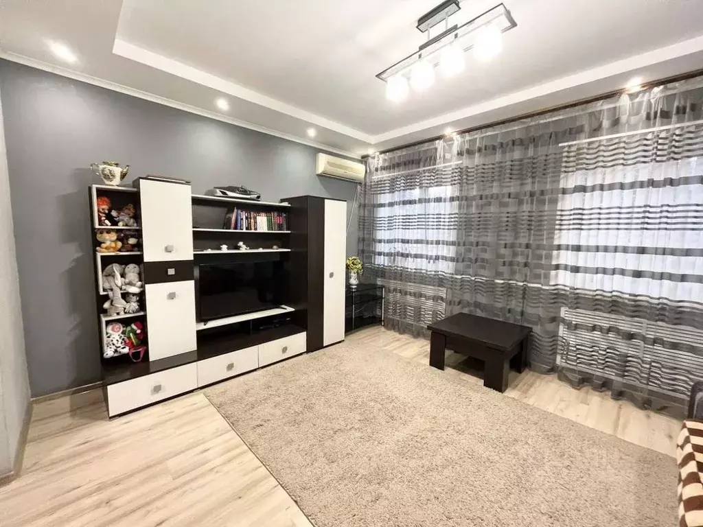 Дом в Астраханская область, с. Икряное ул. 28-й Армии (77 м) - Фото 1