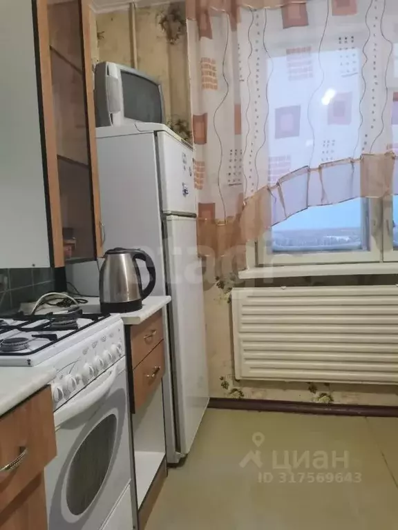 3-к кв. Коми, Усинск Возейская ул., 3 (67.5 м) - Фото 0