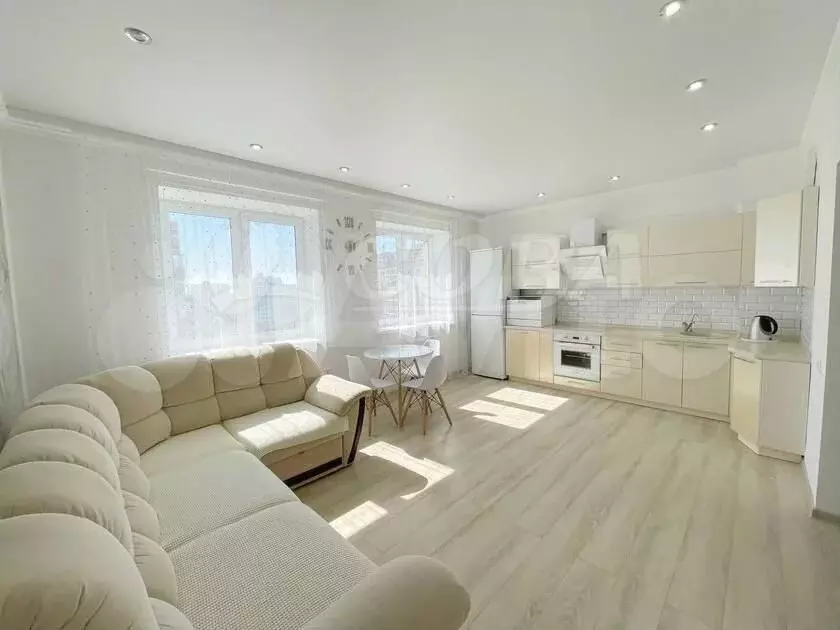 1-к. квартира, 50 м, 16/17 эт. - Фото 1