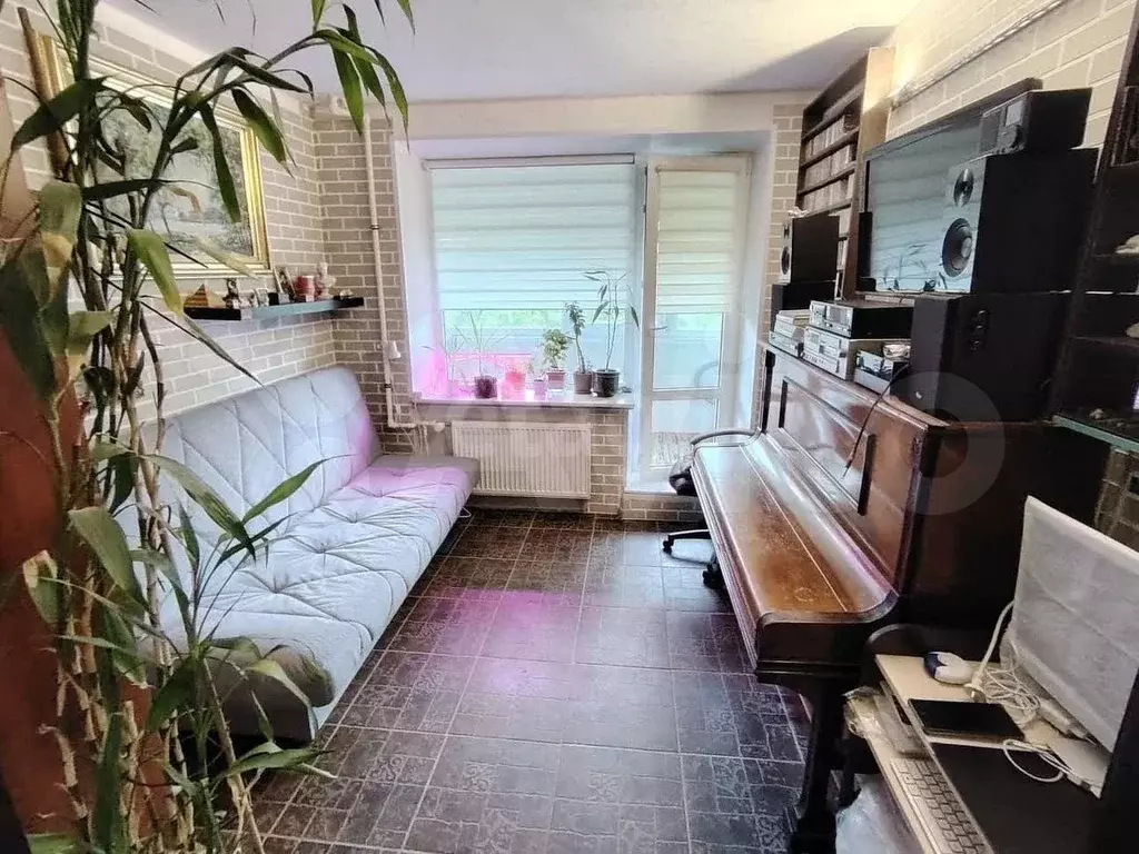 2-к. квартира, 34 м, 6/9 эт. - Фото 1