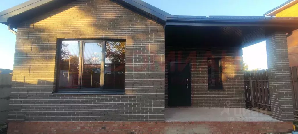 Дом в Ростовская область, Ростов-на-Дону Жасминовая ул., 30 (95 м) - Фото 1