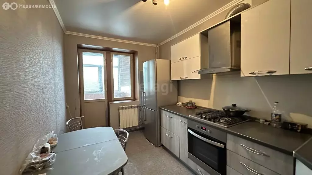 2-комнатная квартира: Белгород, Садовая улица, 118В (60.1 м) - Фото 2