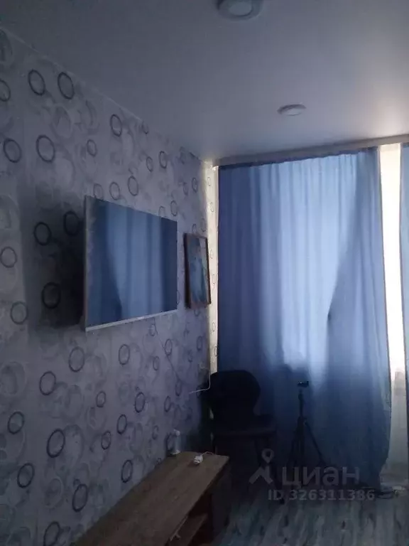 Комната Новгородская область, Великий Новгород ул. Ломоносова, 4 (13.0 ... - Фото 1