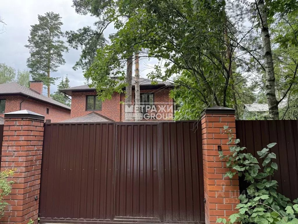 Дом в Московская область, Пушкино Клязьма мкр, Горьковская ул. (214 м) - Фото 2