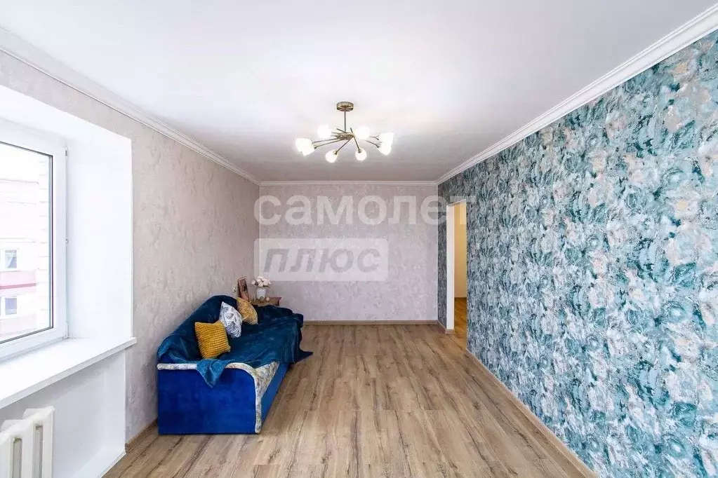 1-к кв. Тюменская область, Тюмень Харьковская ул., 65 (48.8 м) - Фото 0