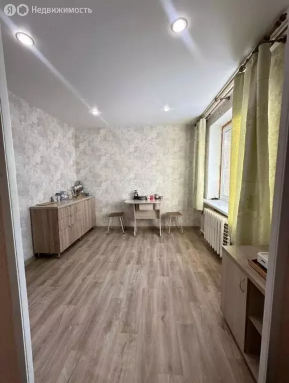 1к в 4-комнатной квартире (25 м) - Фото 1