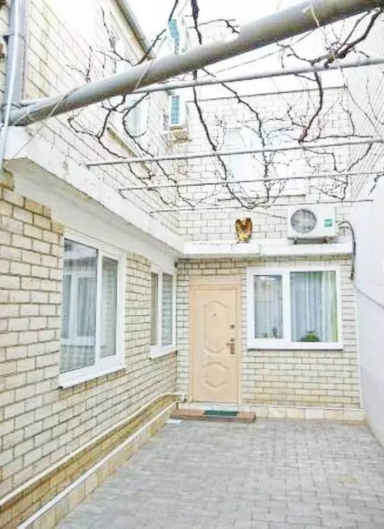 Дом в Краснодарский край, Анапа ул. Ивана Голубца (260 м) - Фото 0