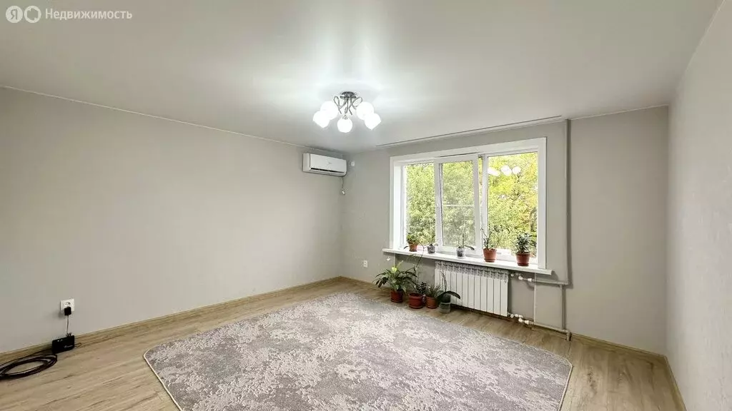3-комнатная квартира: Курганинск, улица Матросова, 203А (63.2 м) - Фото 1