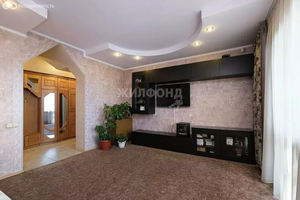 3-комнатная квартира: Новосибирск, Лазурная улица, 2 (80 м) - Фото 1