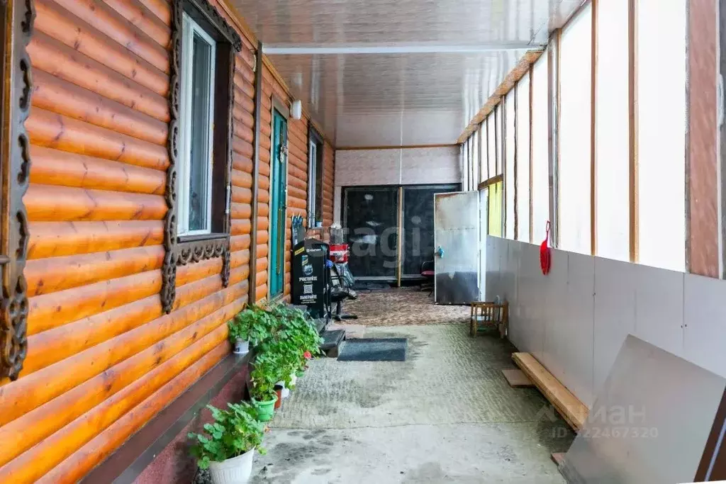 Дом в Ханты-Мансийский АО, Сургут Дорожник СОТ, ул. Шестая (214 м) - Фото 1