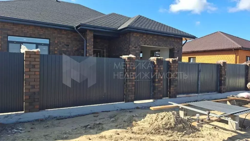 Коттедж в Тюменская область, Тюмень Казарово мкр, ул. 3-я Новая (140 ... - Фото 1