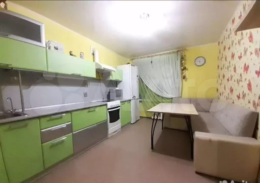 1-к. квартира, 45 м, 3/10 эт. - Фото 0