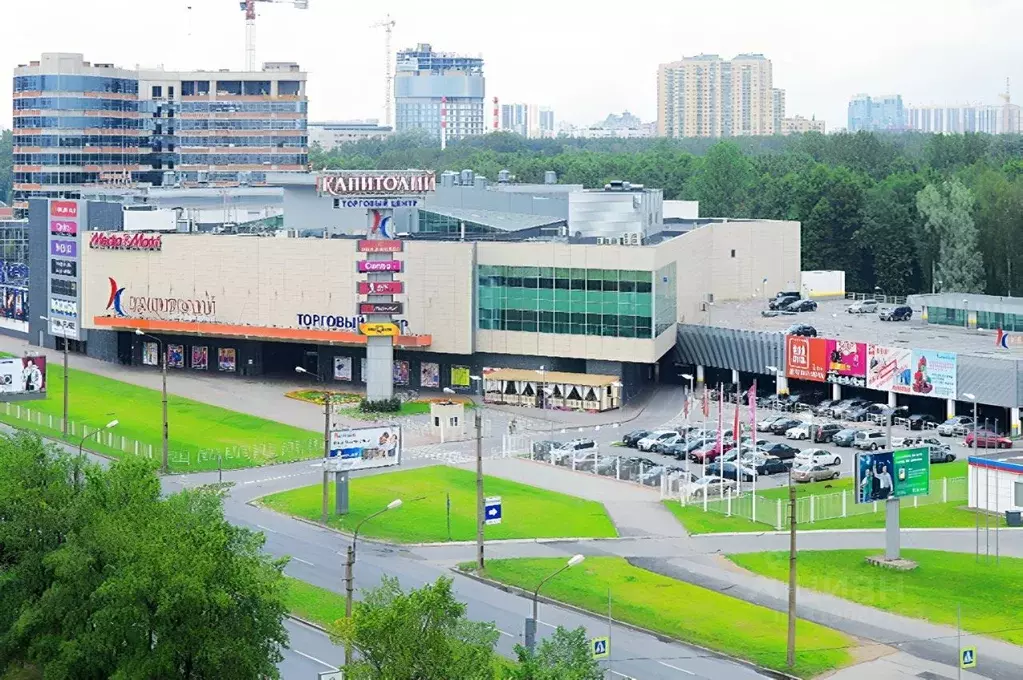 Торговая площадь в Санкт-Петербург Коломяжский просп., 19к2 (71 м) - Фото 0
