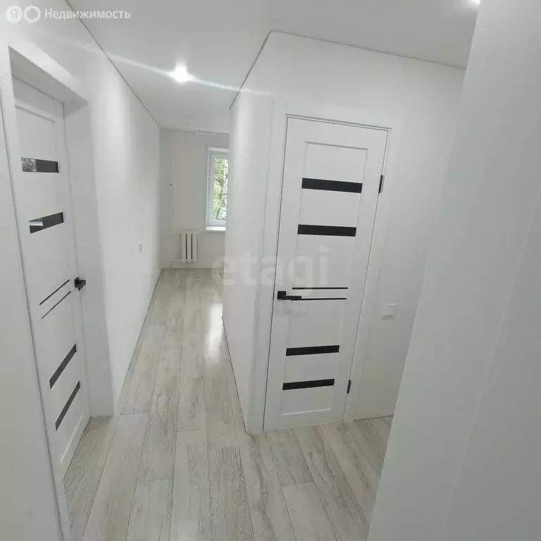 3-комнатная квартира: Саранск, Серадзская улица, 24 (61 м) - Фото 1