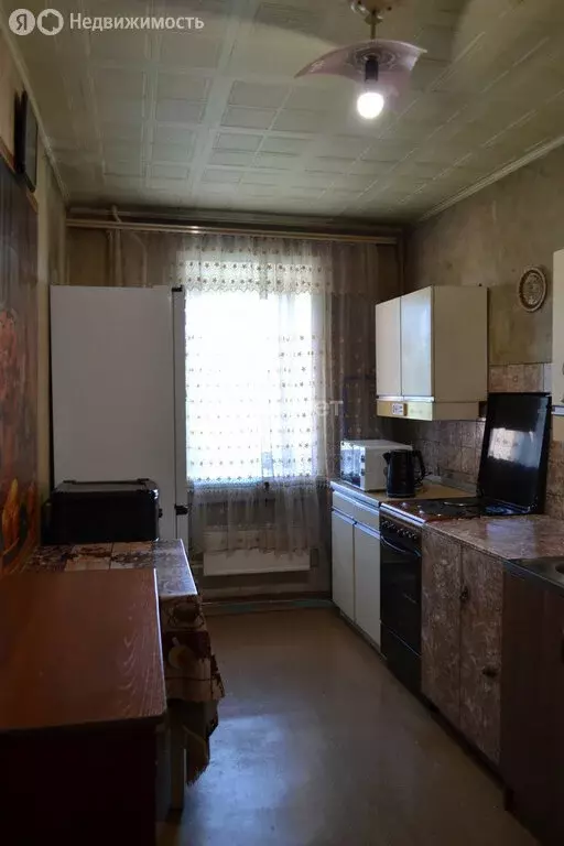 3-комнатная квартира: Иркутск, Севастопольская улица, 116 (63 м) - Фото 0