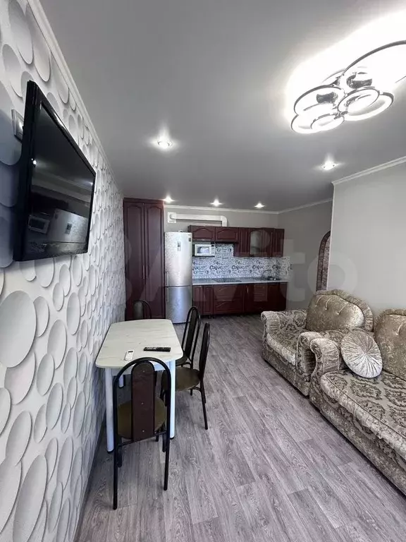 3-к. квартира, 55 м, 8/19 эт. - Фото 0