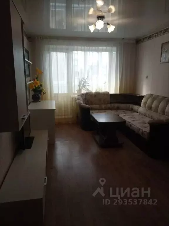 3-к кв. Челябинская область, Троицк Путевая ул., 16А (59.0 м) - Фото 1