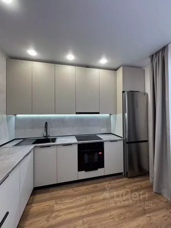 1-к кв. Крым, Симферопольский район, с. Мирное ул. Крымской Весны, 6к1 ... - Фото 1