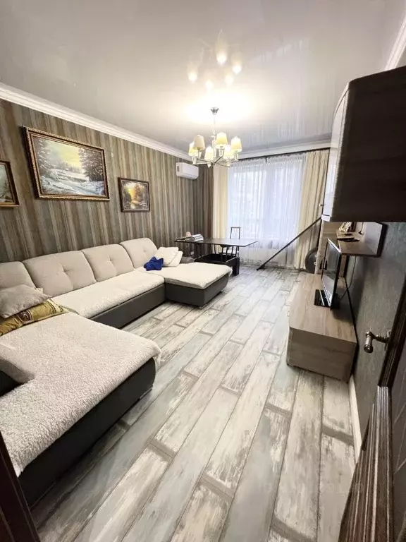 2-к кв. Москва, Москва, Московский г. ул. Никитина, 11к5 (68.0 м) - Фото 1