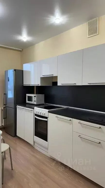 1-к кв. Башкортостан, Уфа Айская ул., 16 (42.0 м) - Фото 1