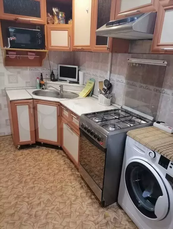 3-к. квартира, 65 м, 3/5 эт. - Фото 0