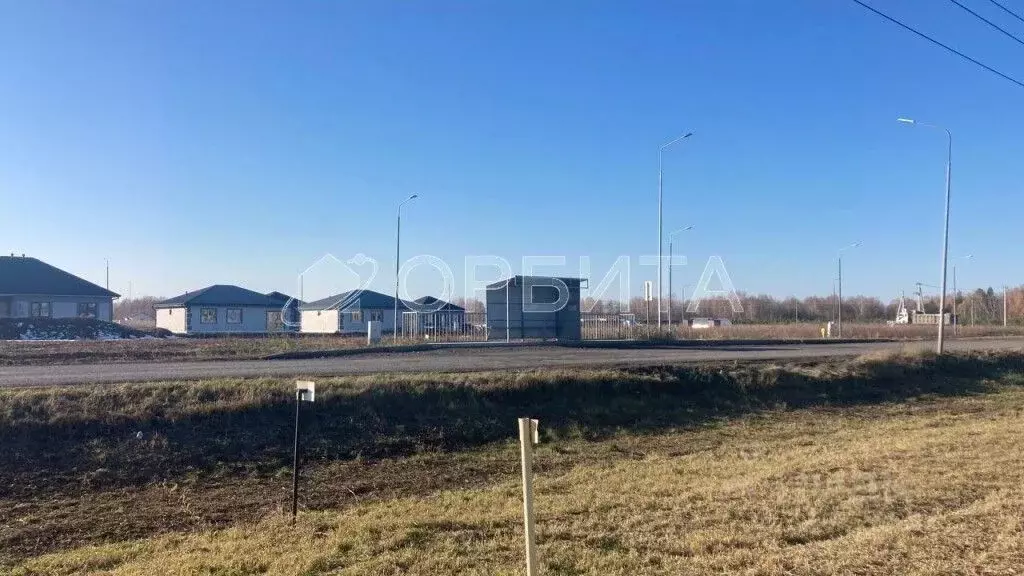 Участок в Тюменская область, Тюменский район, д. Большие Акияры  (8.0 ... - Фото 2