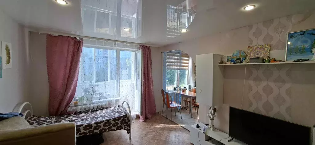 Продаётся 3-к квартира, 60 м - Фото 0