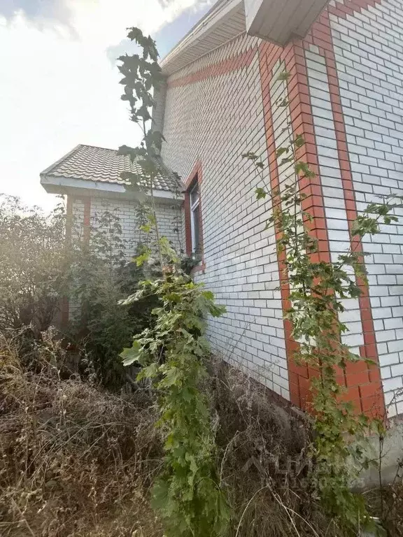 Дом в Белгородская область, Губкин Соловьиная ул., 25 (150 м) - Фото 1