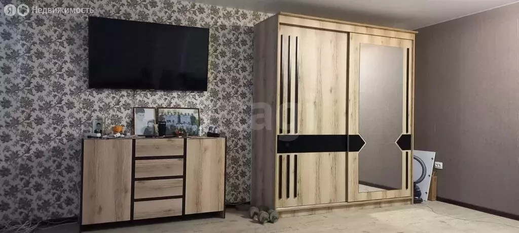 1-комнатная квартира: Молодёжное, улица Строителей, 8 (39 м) - Фото 1