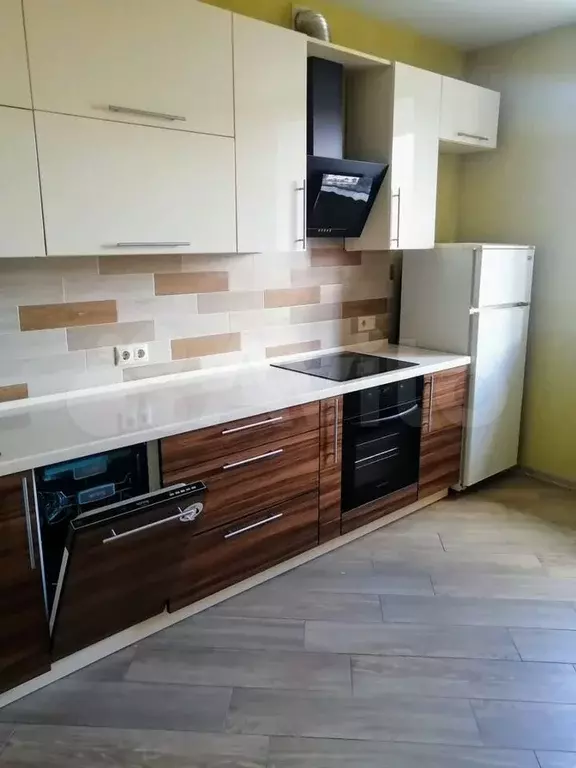2-к. квартира, 62 м, 8/14 эт. - Фото 1