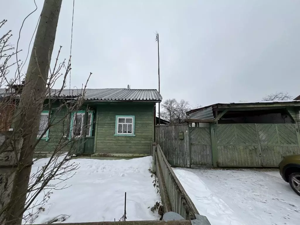 3-к кв. Ивановская область, пос. Лежнево ул. 1-я Кооперативная, 6 ... - Фото 0