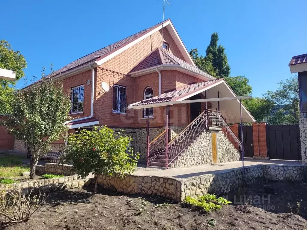 Дом в Ставропольский край, Пятигорск Февральская ул. (259 м) - Фото 1