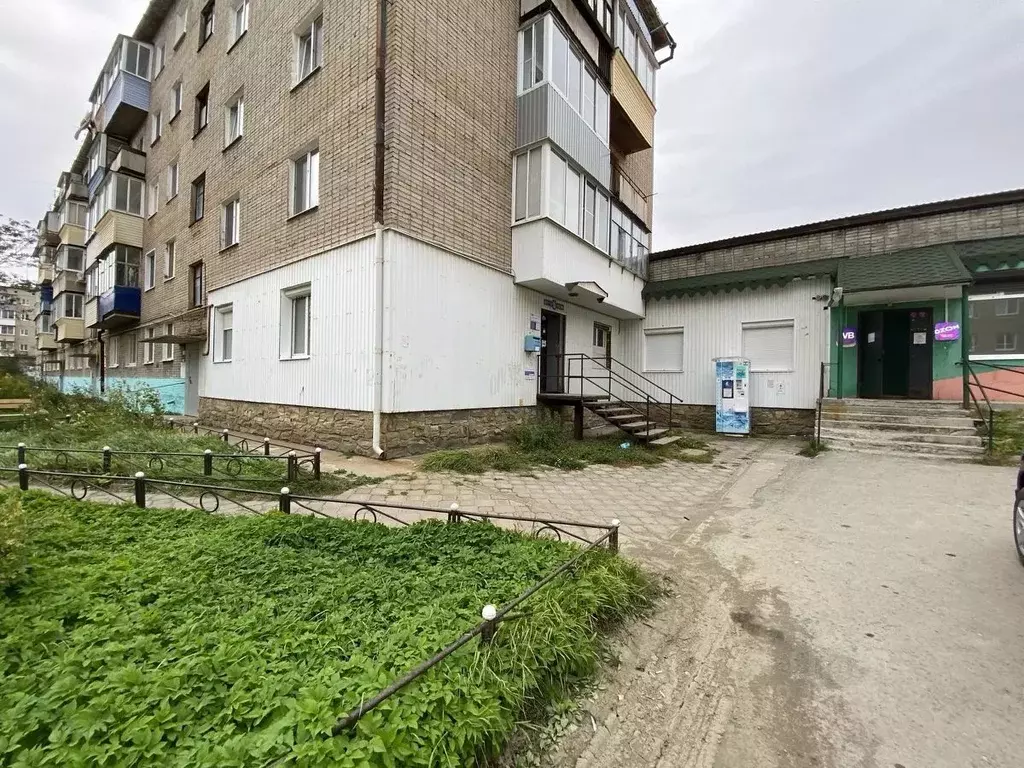 Помещение свободного назначения в Свердловская область, Красноуральск ... - Фото 1