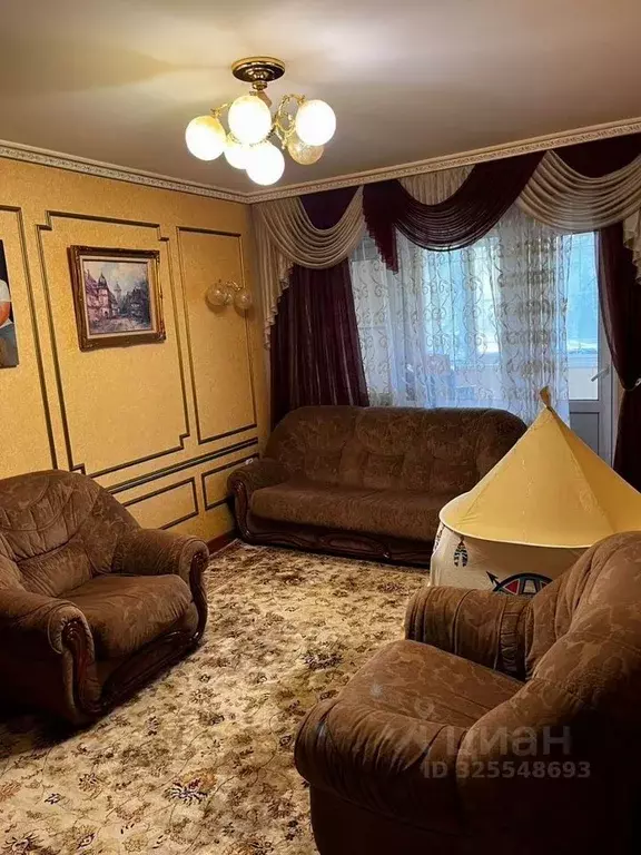 3-к кв. Омская область, Омск Городок Нефтяников мкр, ул. Энтузиастов, ... - Фото 2