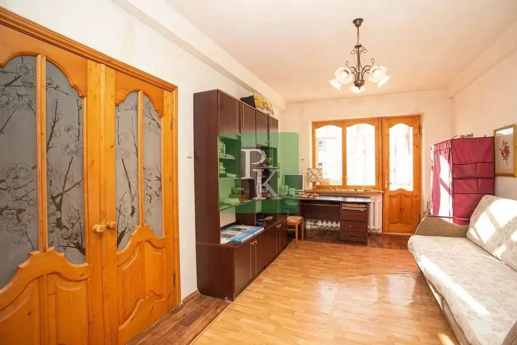 2-к кв. Севастополь просп. Октябрьской Революции, 37 (44.3 м) - Фото 1