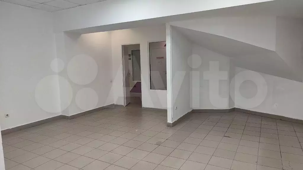 Сдам помещение с водой, 34 м - Фото 0