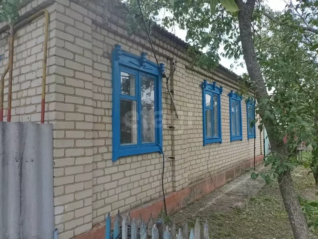 Дом в Белгородская область, Ровеньки городское поселение, Ровеньки рп ... - Фото 1