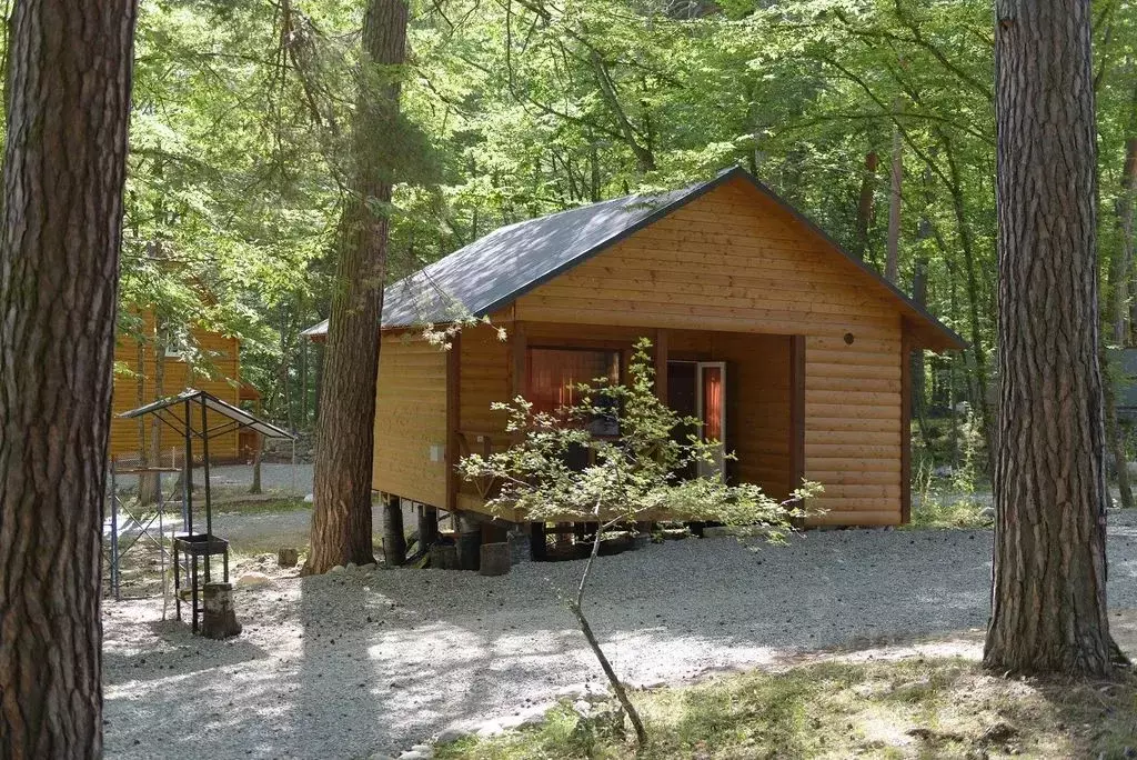 Дом в Карачаево-Черкесия, Теберда Карачаевский городской округ, ... - Фото 2