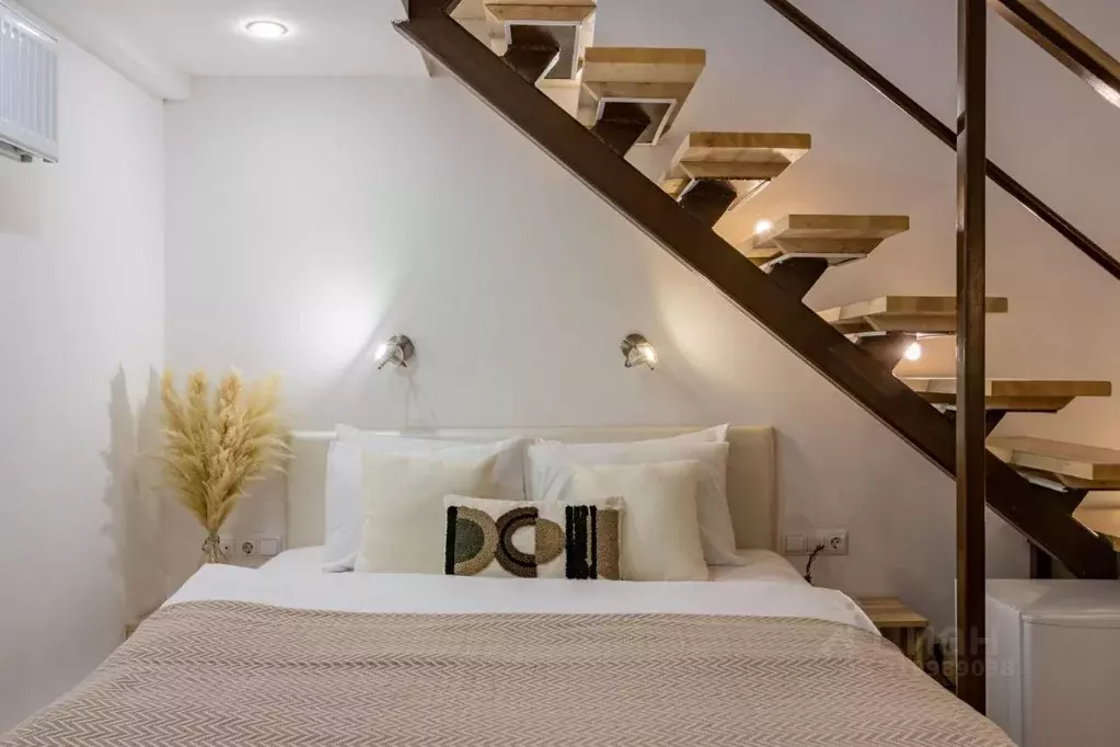 Комната Санкт-Петербург Благодатная ул., 12 (22.0 м) - Фото 1