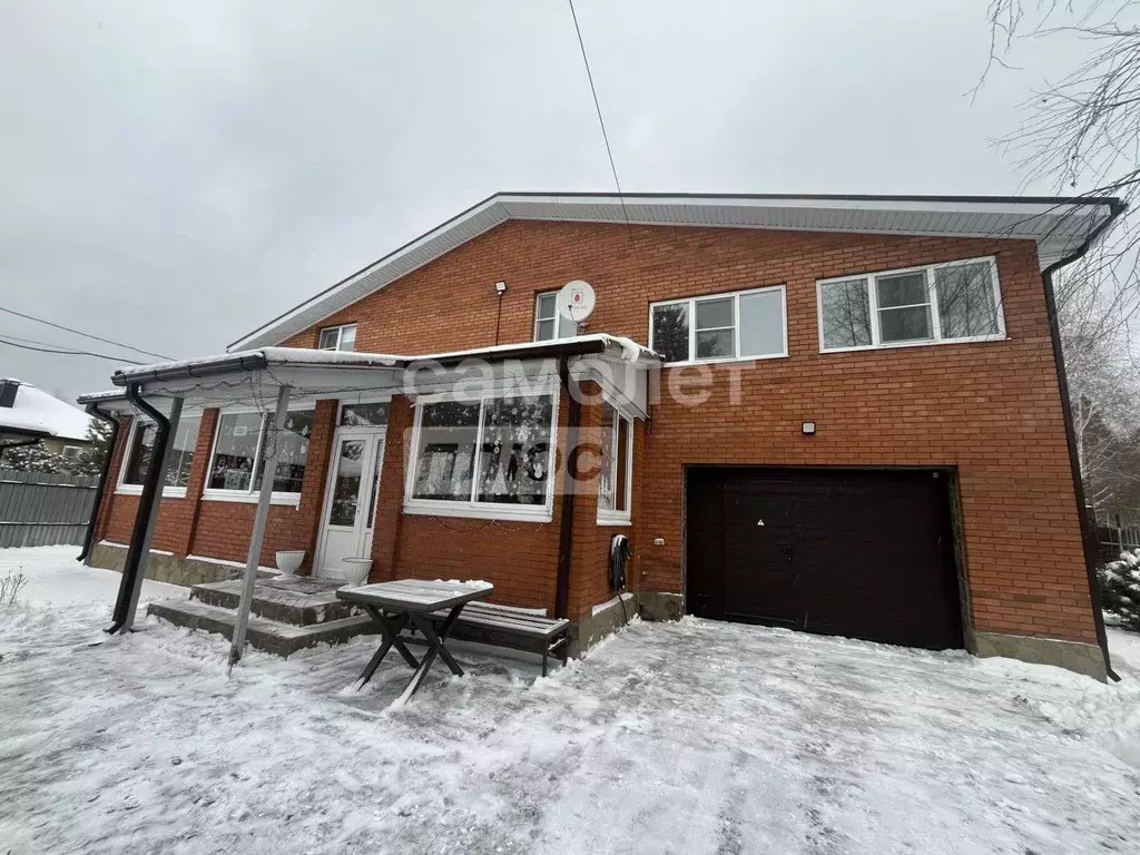 Дом в Липецкая область, Грязинский район, Фащевский сельсовет, с. ... - Фото 1