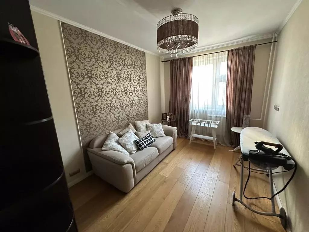2-к кв. Москва Рублевское ш., 42К2 (50.0 м) - Фото 0