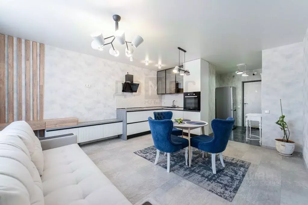 Студия Свердловская область, Екатеринбург ул. Чемпионов, 1 (28.8 м) - Фото 2