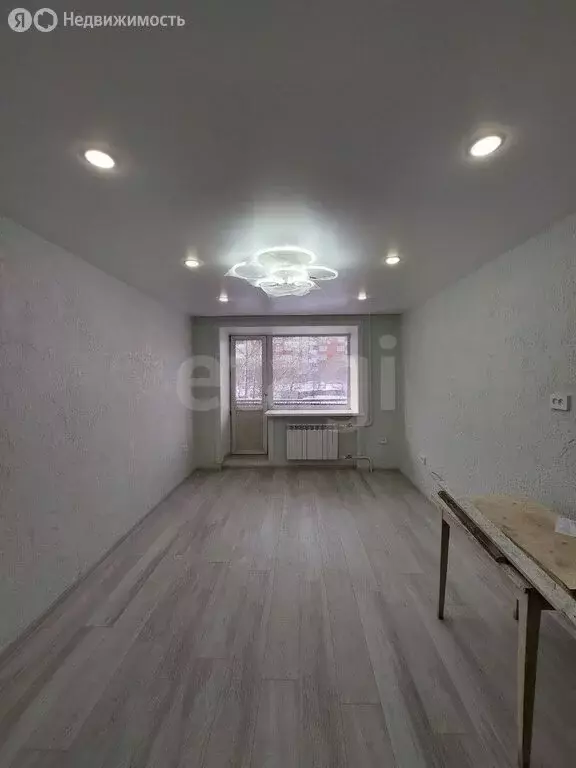 3-комнатная квартира: Улан-Удэ, Ермаковская улица, 39 (57.3 м) - Фото 0